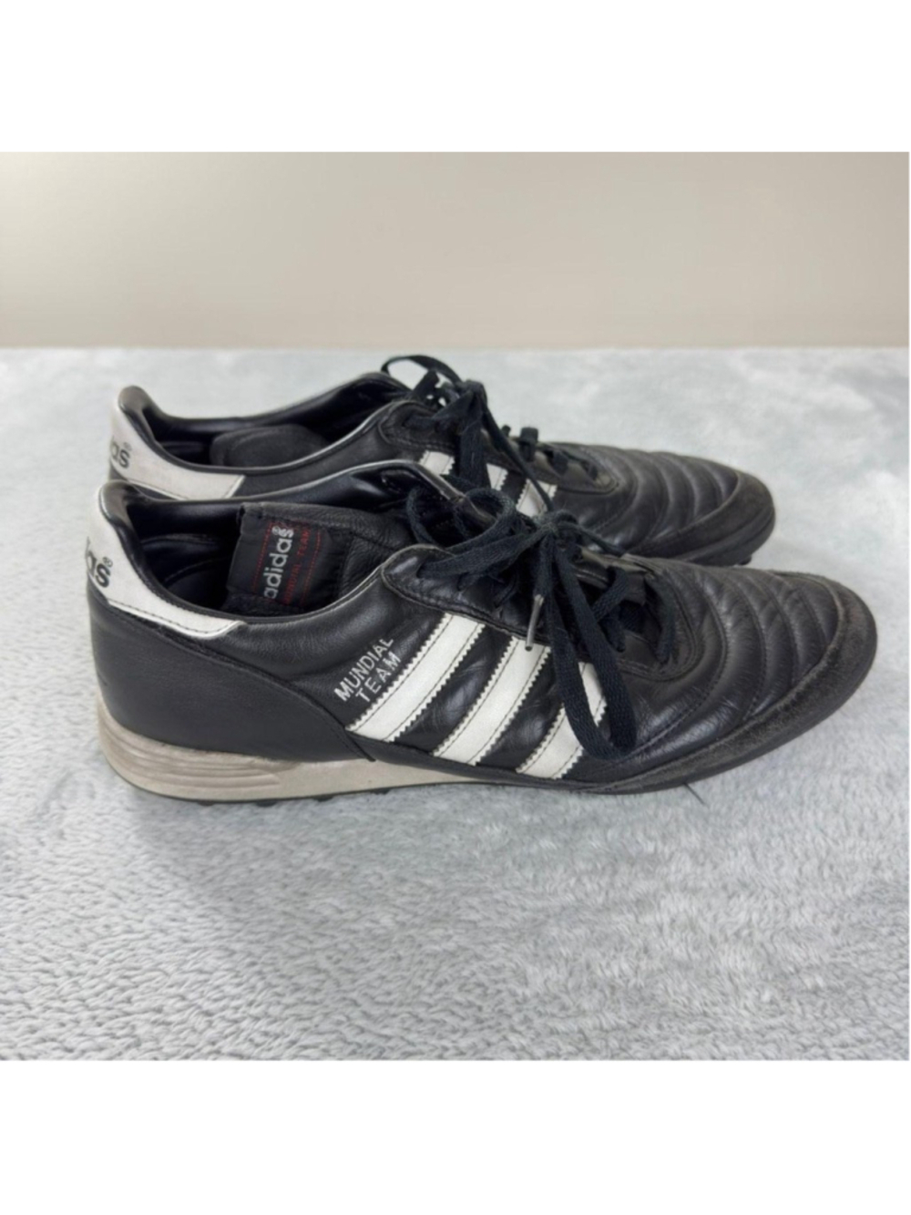 Adidas Men's Size 11 US/10.5 UK/45 1/3 EU Copa Team Mundial Turf Soccer Shoes